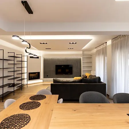 Apartment Rusion Fortress *