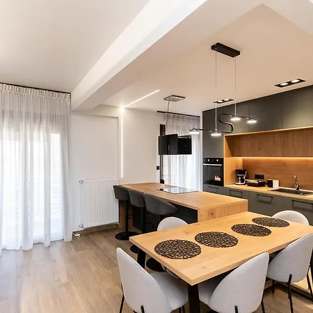 Rusion Fortress 公寓